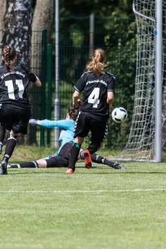 Bild 31 - wBJ Hamburger SV : SV Henstedt Ulzburg : Ergebnis: 4:2